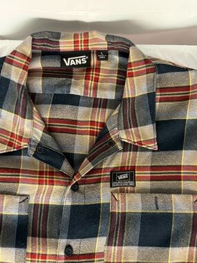 Vans Plaid Flannel Shirt Mens Large Red Tan Black Button Up Long Sleeve